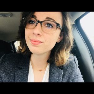 Meet your Posher, Madeline